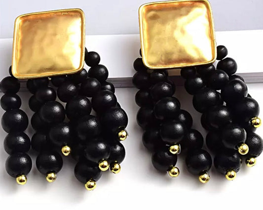 black beaded earrings, black/gold earrings, black, black earrings, classy earrings, unique earrings